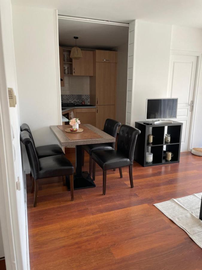 Appartement 2 chambres avec parking privé gratuit Digione Esterno foto